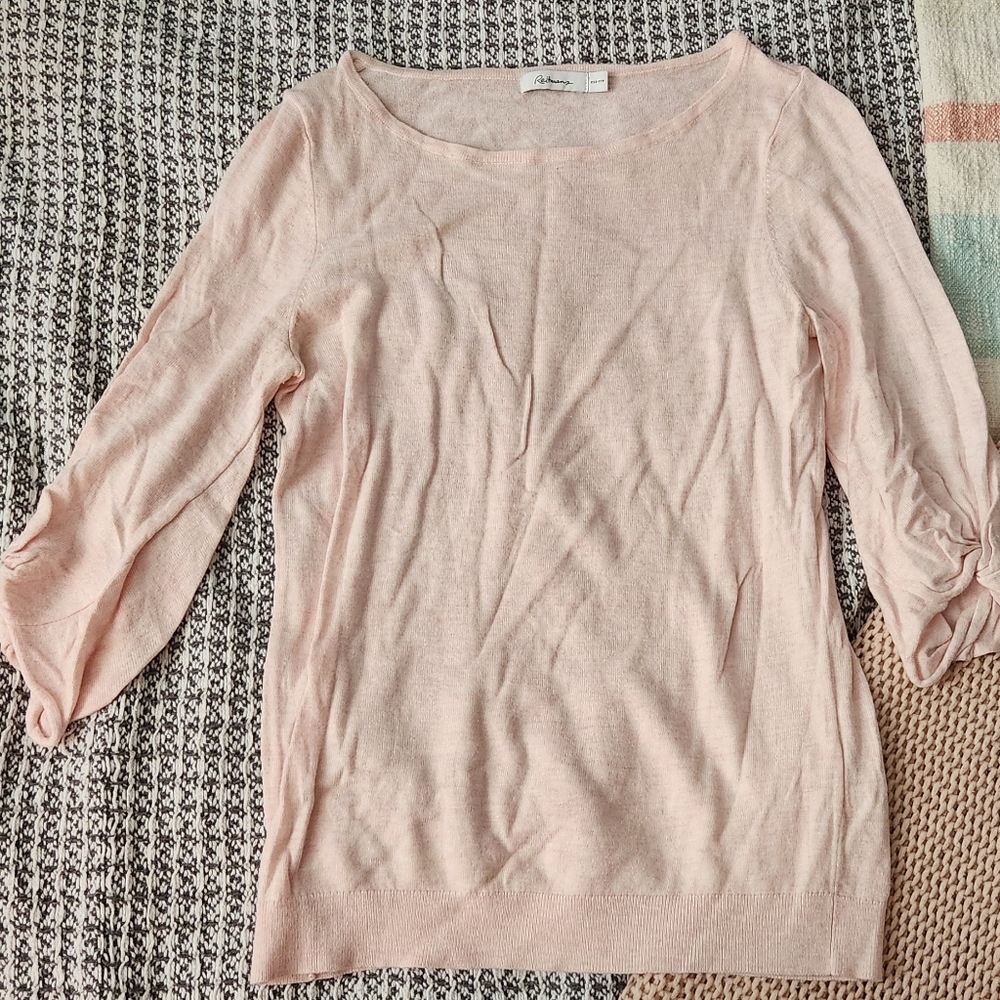 Thin light pink sweater top